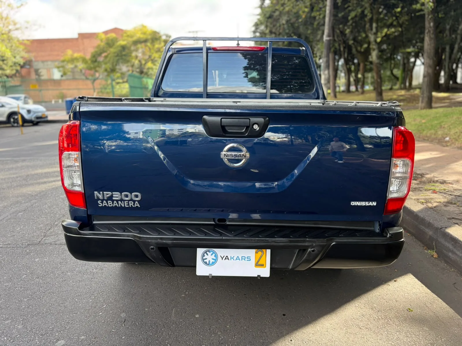 Camioneta Nissan Frontier 2020 np 300 ASL 4*2 Mt en Bogotá — foto 8