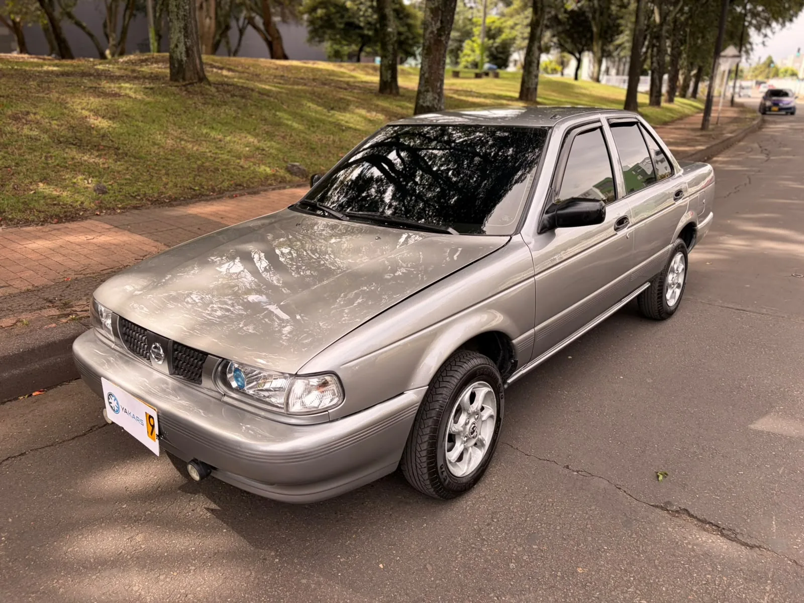 Sedán Nissan Sentra B13 2012 1.6L Mt en Bogotá