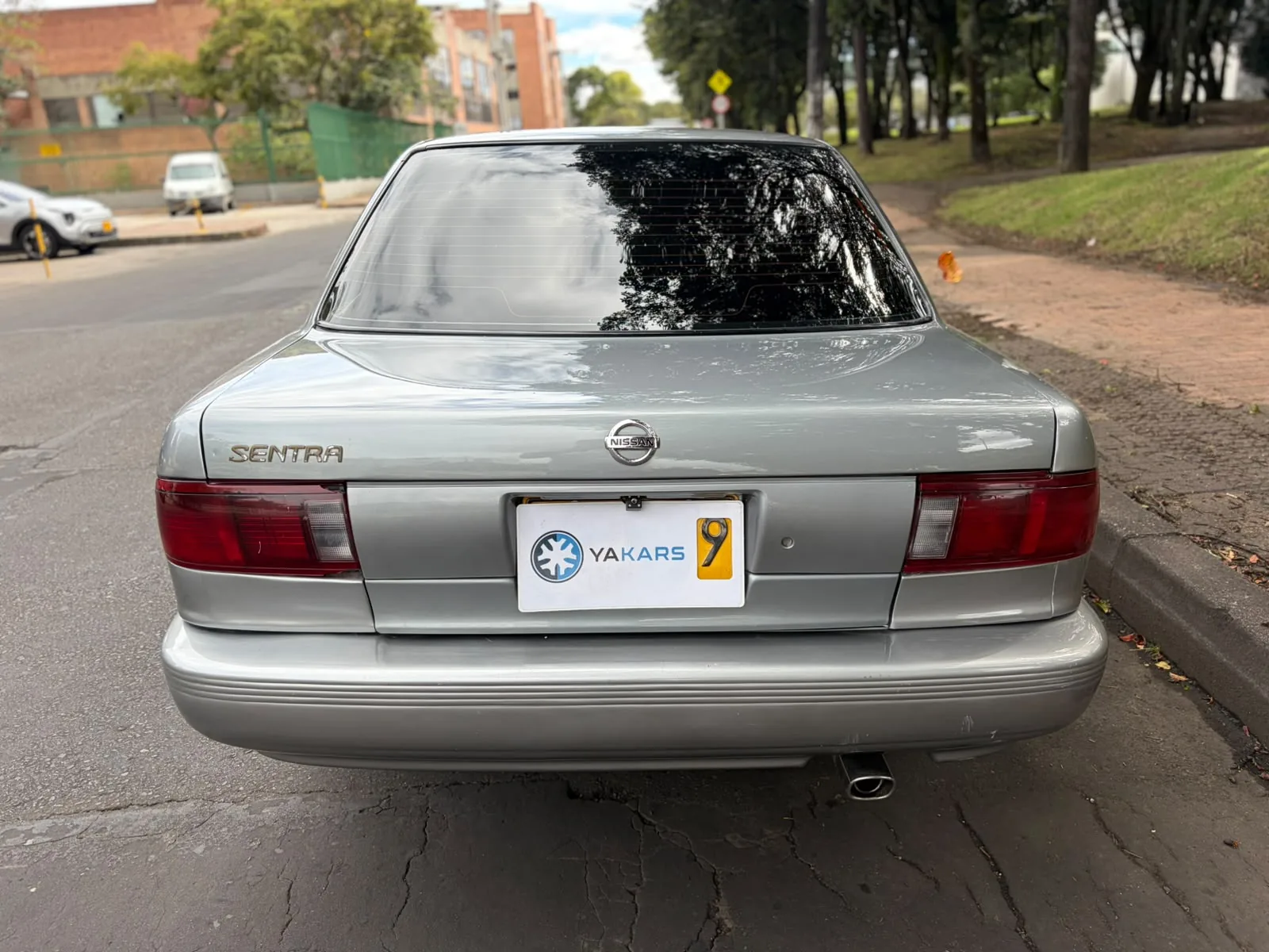 Sedán Nissan Sentra B13 2012 1.6L Mt en Bogotá — foto 6
