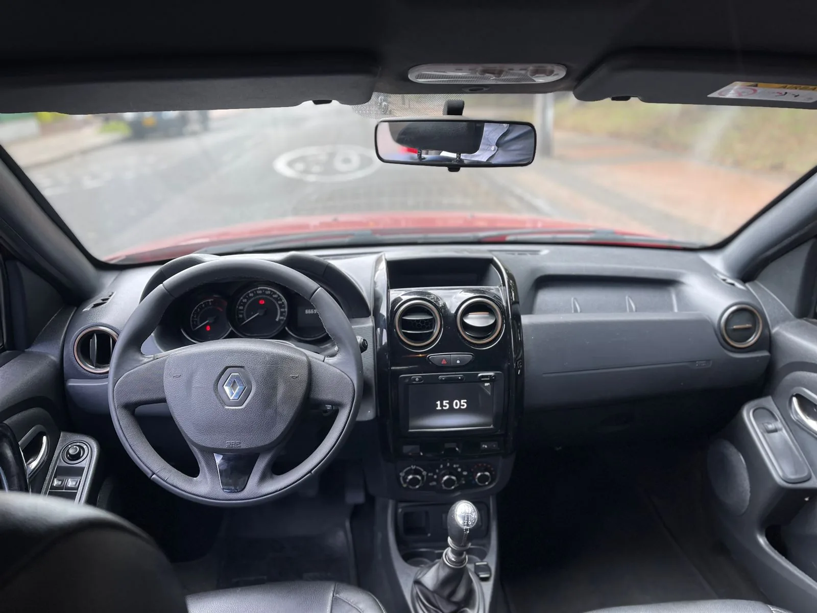 Camioneta Renault Duster 2021 EXPRESSION 1.6L MT 4X2 en Bogotá — foto 11