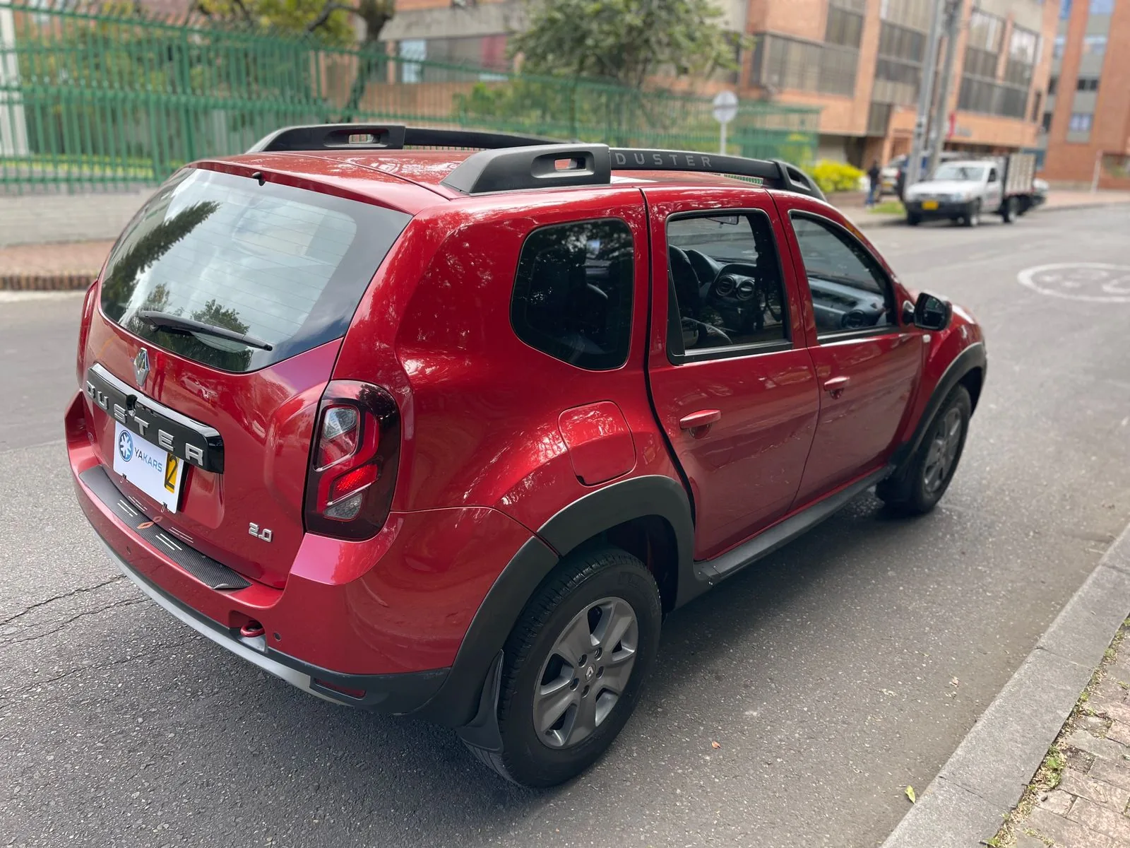 Camioneta Renault Duster 2021 EXPRESSION 1.6L MT 4X2 en Bogotá — foto 9