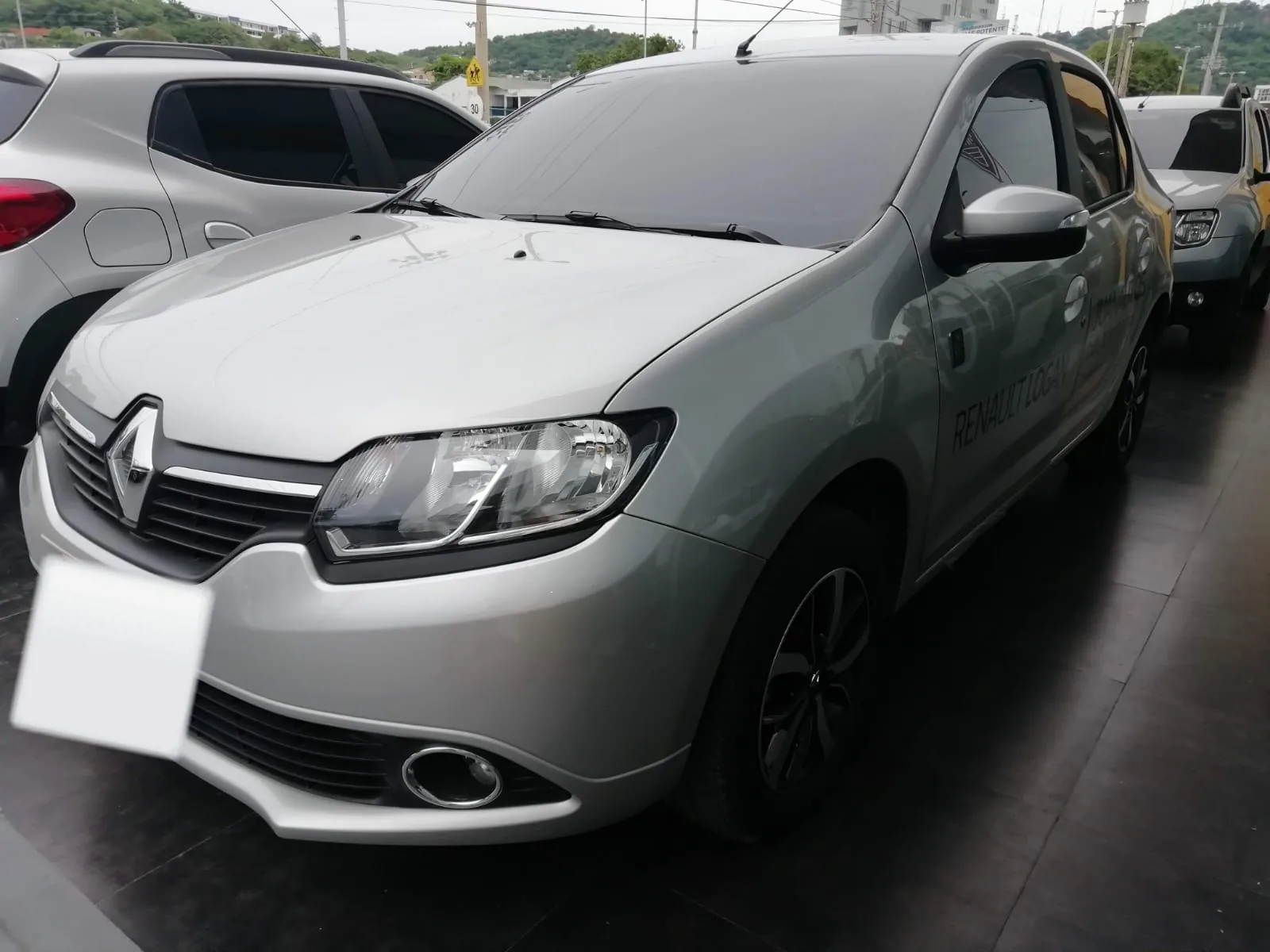 Sedán Renault Logan 2020 Intens en Cartagena de Indias