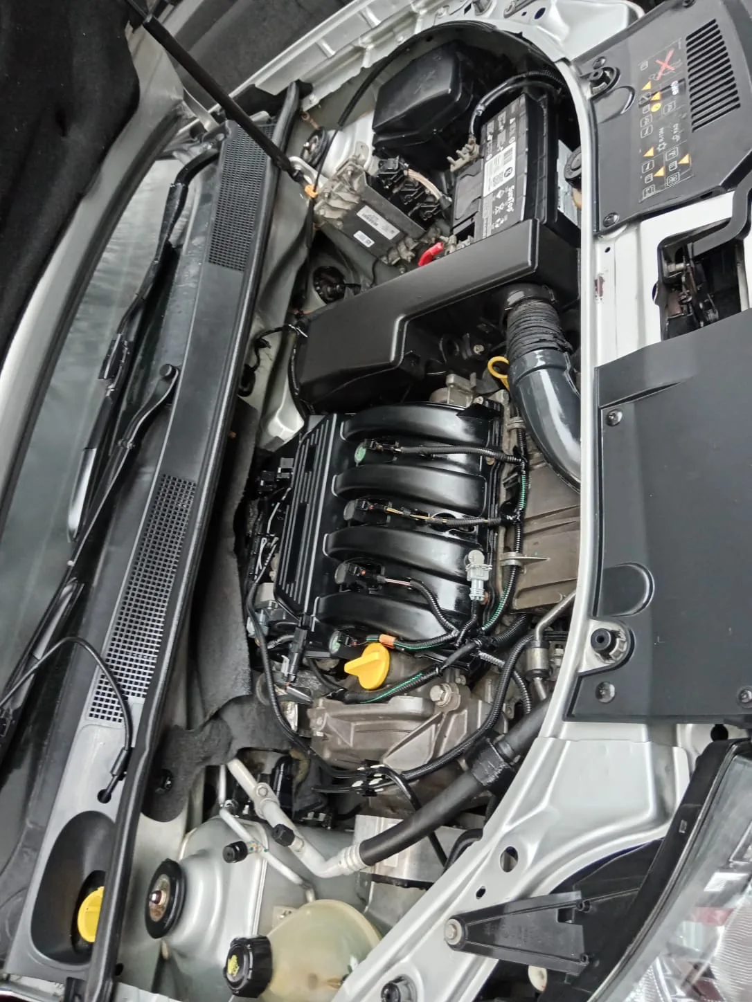 Sedán Renault Logan 2020 Intens en Cartagena de Indias — foto 7