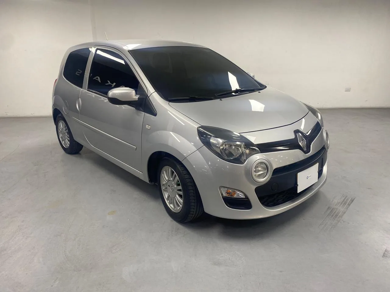 Hatchback Renault Twingo 2014 FASE II DYNAMIQUE 1.2 MT 2014 en Bogotá — foto 3