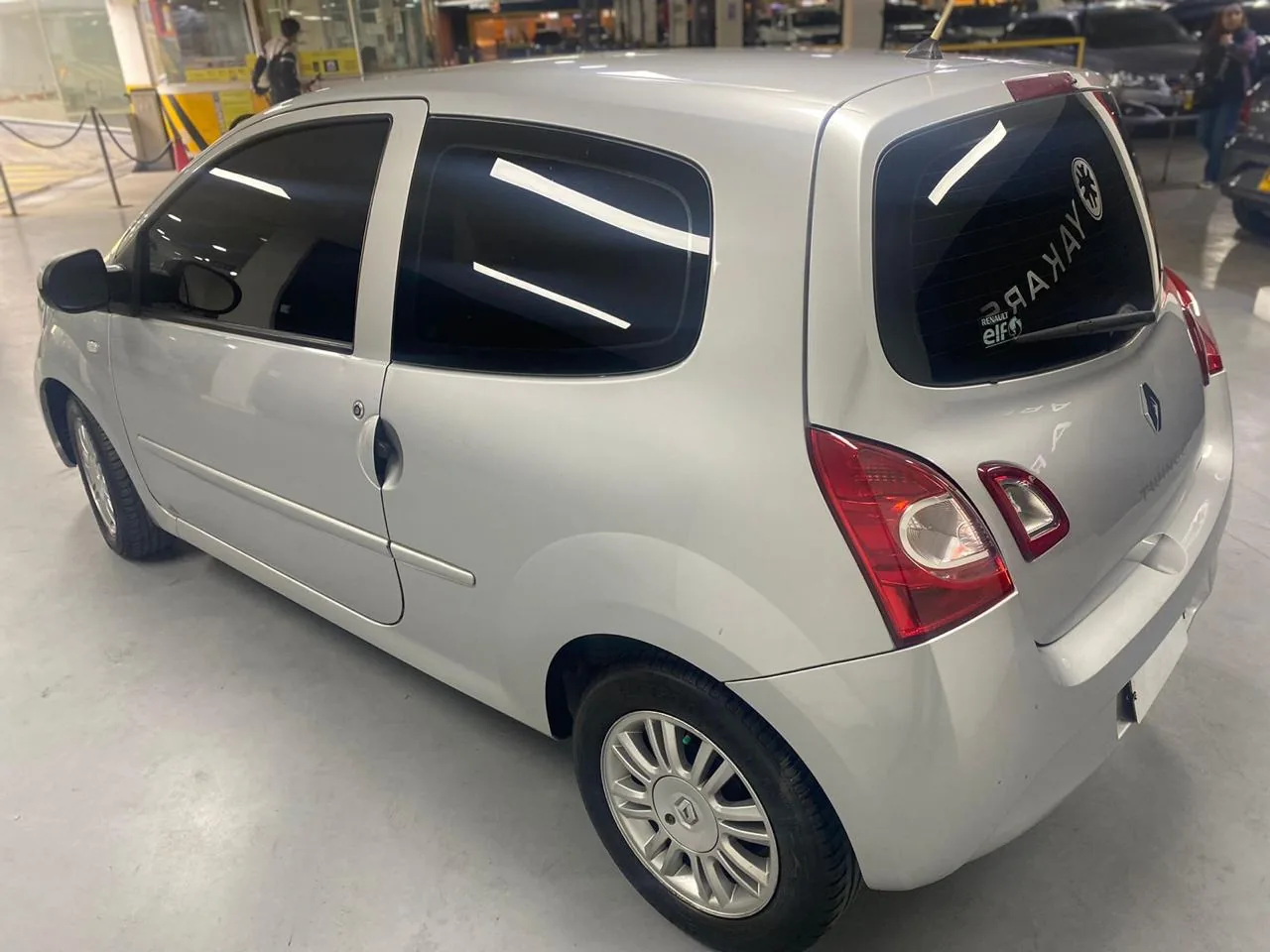 Hatchback Renault Twingo 2014 FASE II DYNAMIQUE 1.2 MT 2014 en Bogotá — foto 6