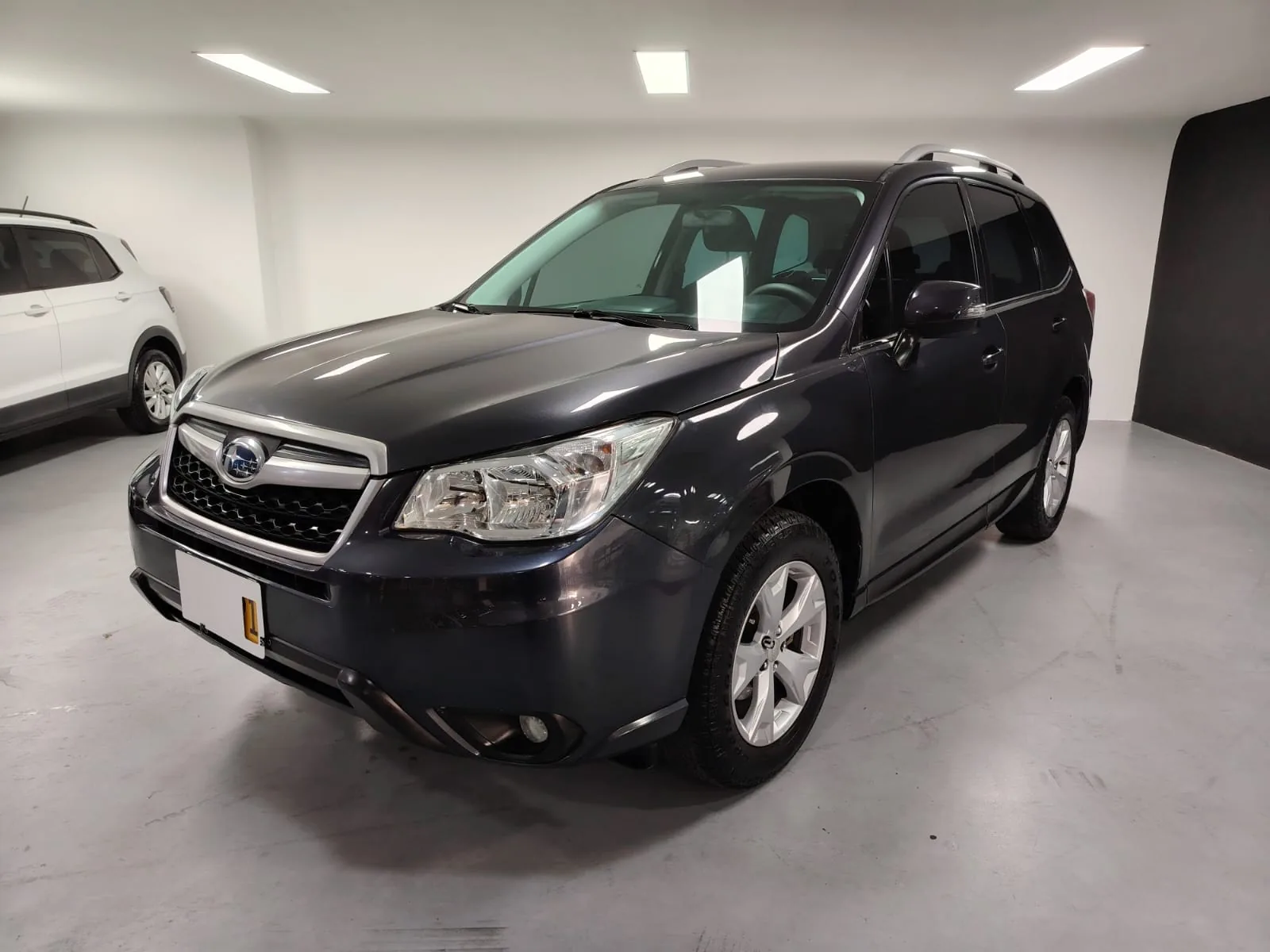 Camioneta Subaru Forester 2015 2.0L CVT 4*4 AT en Bogotá