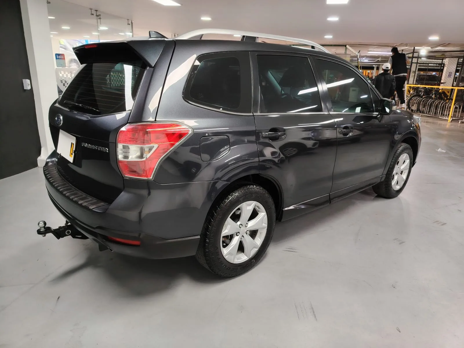 Camioneta Subaru Forester 2015 2.0L CVT 4*4 AT en Bogotá — foto 10