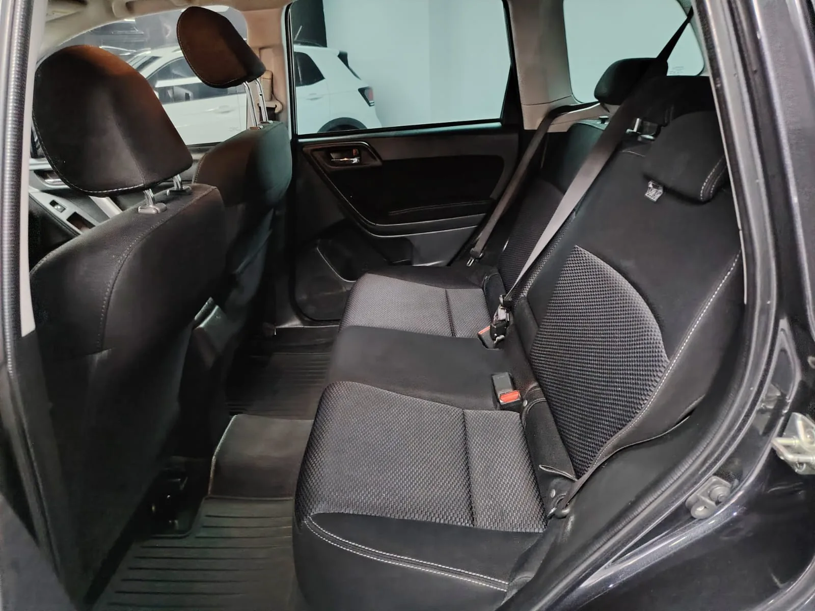 Camioneta Subaru Forester 2015 2.0L CVT 4*4 AT en Bogotá — foto 16