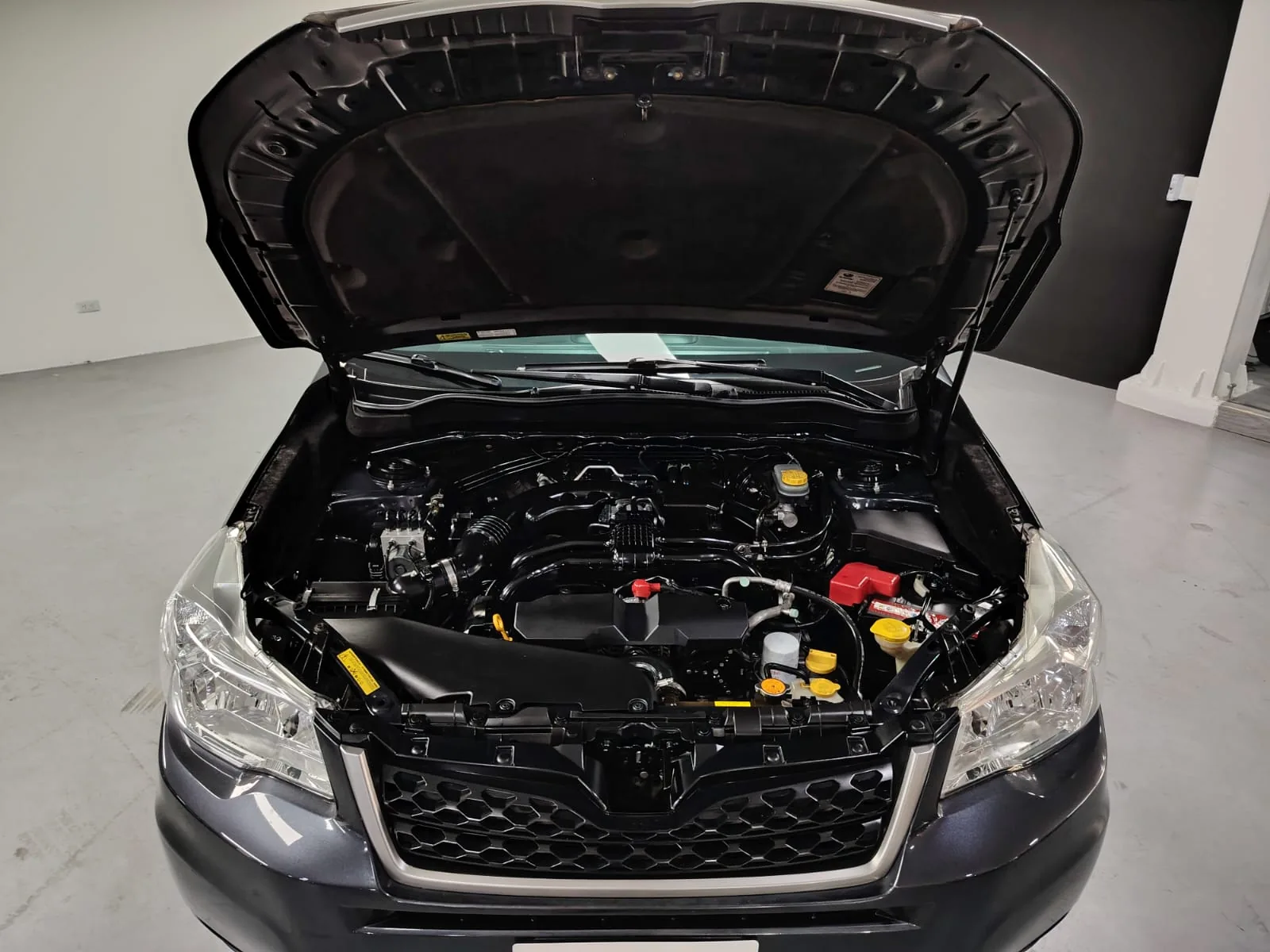 Camioneta Subaru Forester 2015 2.0L CVT 4*4 AT en Bogotá — foto 3
