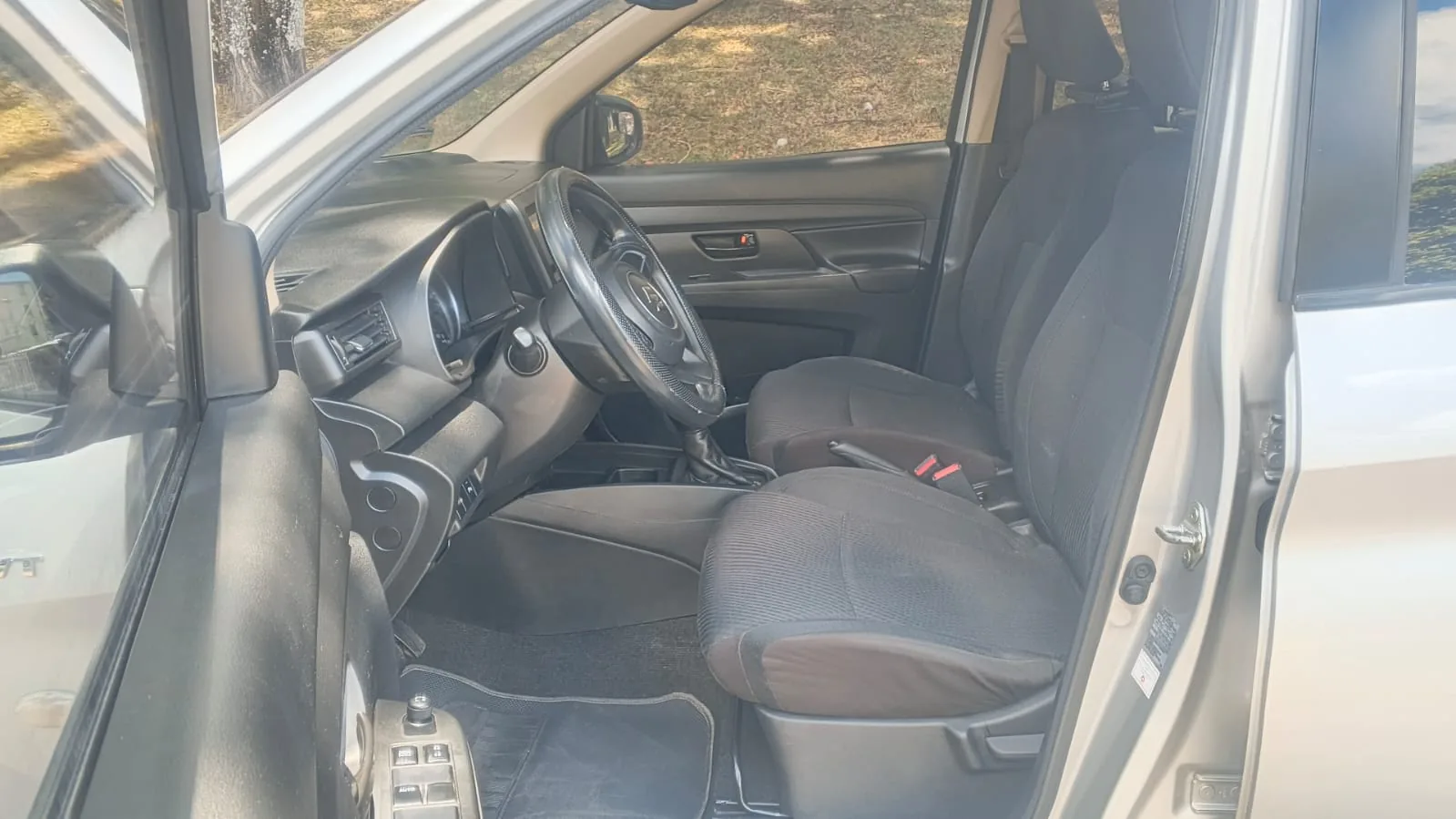SUV Suzuki Ertiga 2020 GL AT 1.5 2AB ABS en Bogotá — foto 18