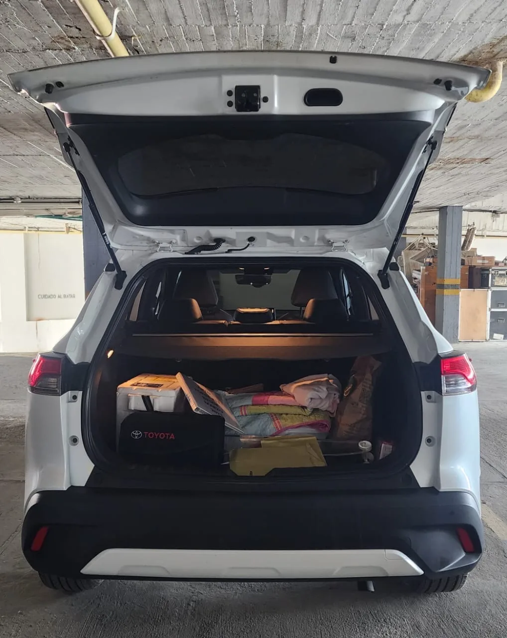 SUV Toyota Corolla Cross Hybrid 2022 SEG en Cartagena de Indias — foto 10