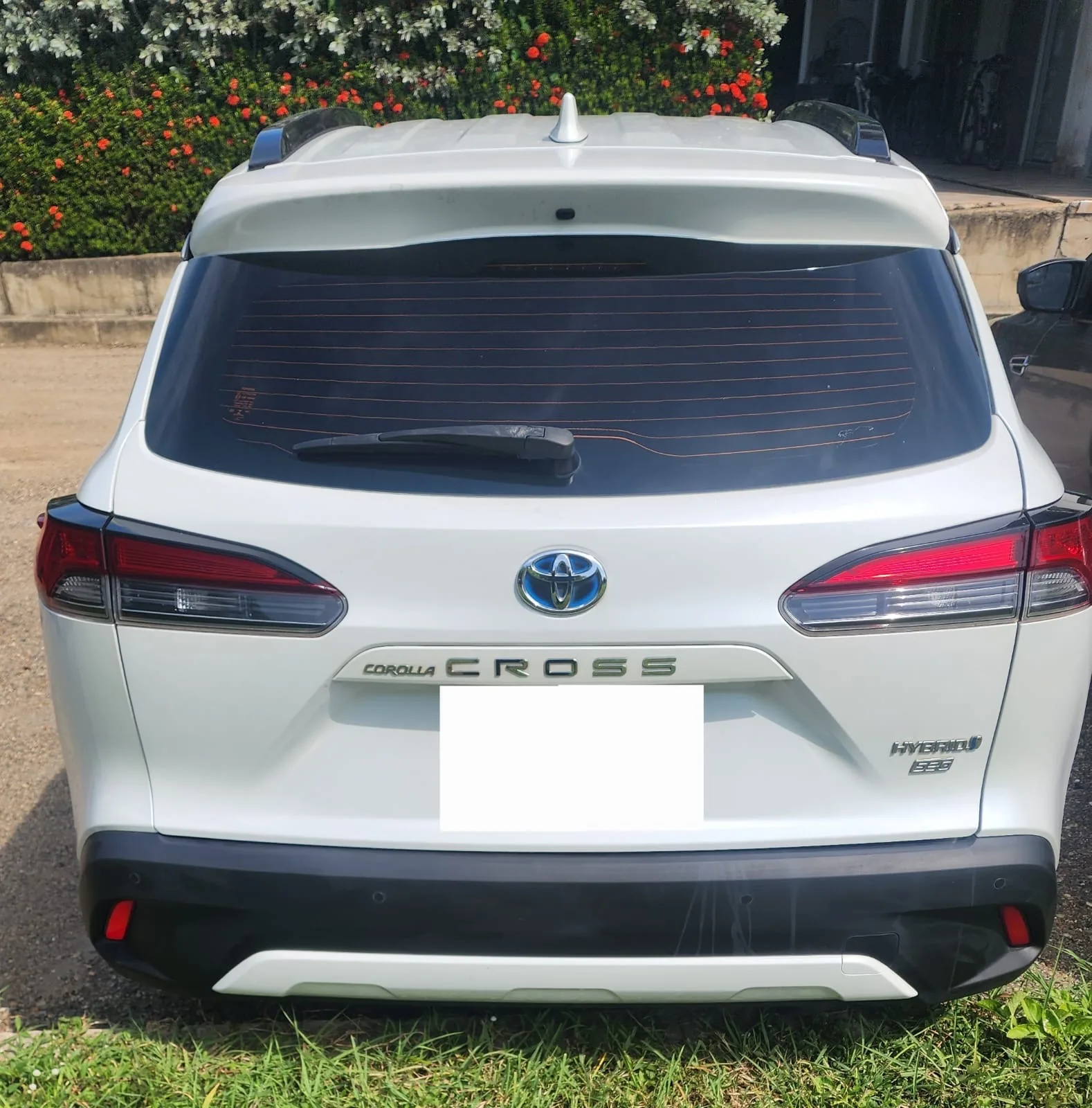 SUV Toyota Corolla Cross Hybrid 2022 SEG en Cartagena de Indias — foto 11
