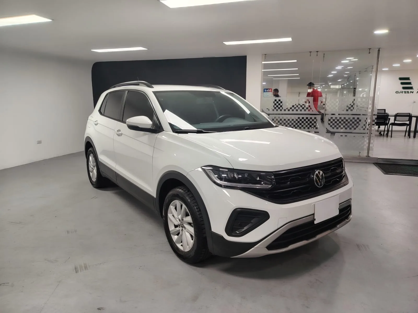 Camioneta Volkswagen T-Cross 2025 COMFORTLINE TSI 1.0 AT en Bogotá — foto 3