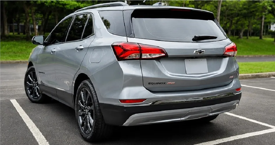 Camioneta Chevrolet Equinox 2023 Wagon en Envigado — foto 4