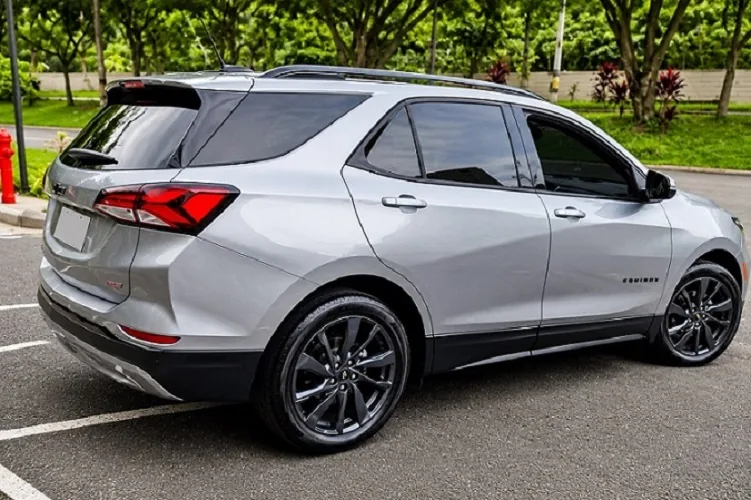 Camioneta Chevrolet Equinox 2023 Wagon en Envigado — foto 5