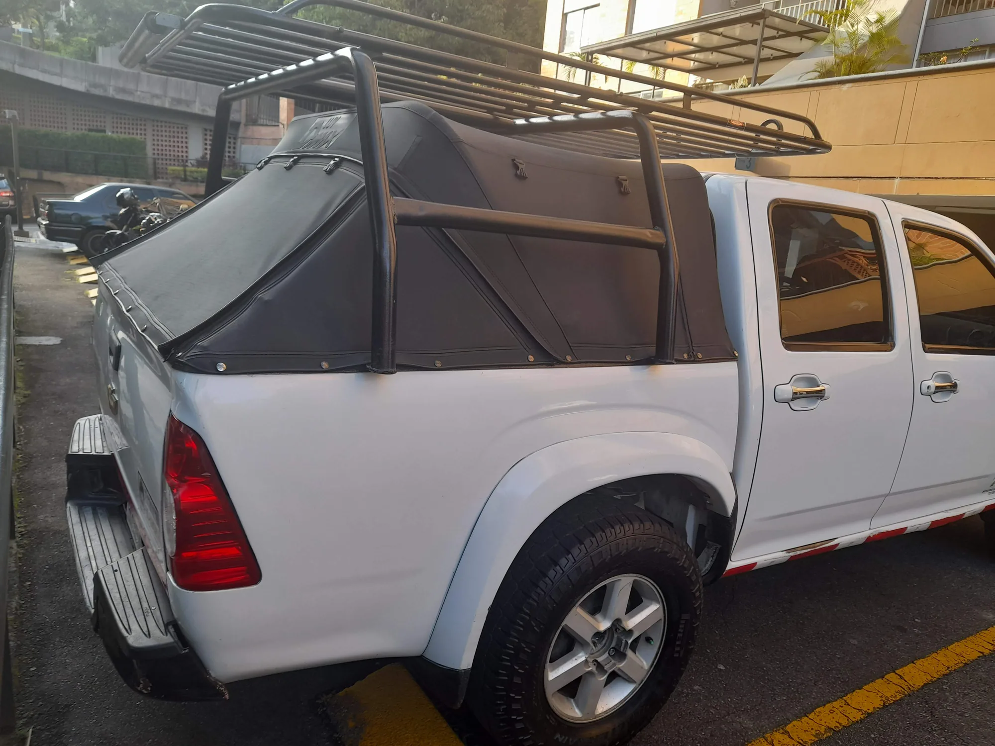 Camioneta Chevrolet LUV D-MAX 2013 en Envigado — foto 20