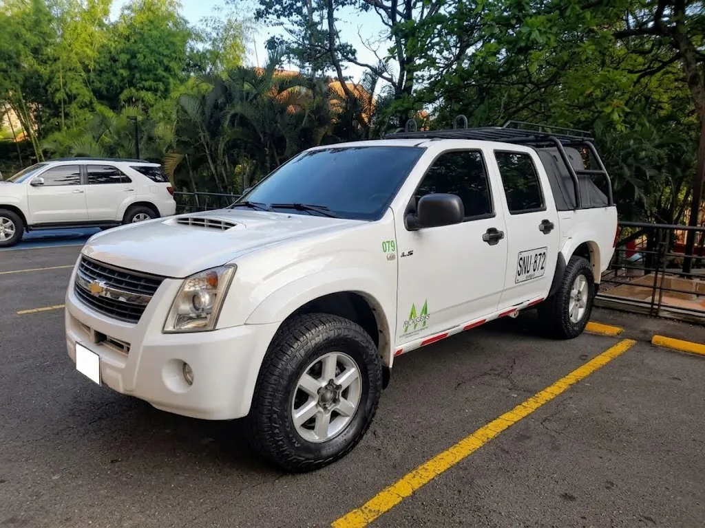 Camioneta Chevrolet LUV D-MAX 2013 en Envigado — foto 4