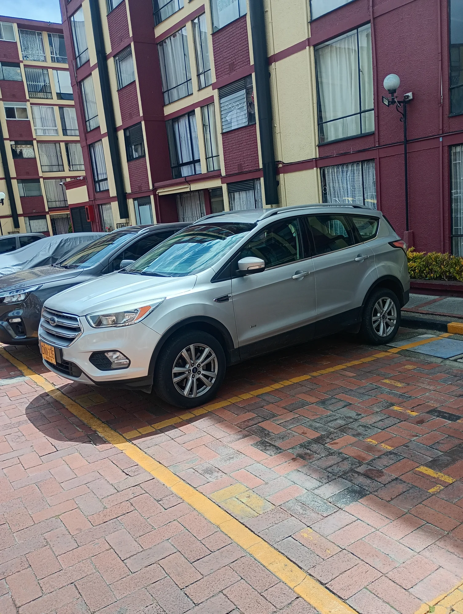Camioneta Ford Escape 2017 AWD en Bogotá