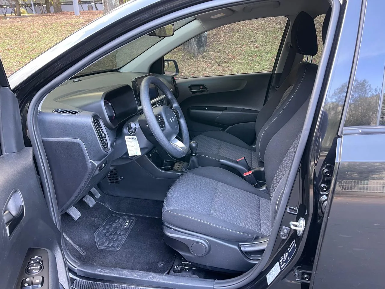 Hatchback Kia Picanto Zenith 2025 1.25L MT en Bogotá — foto 13