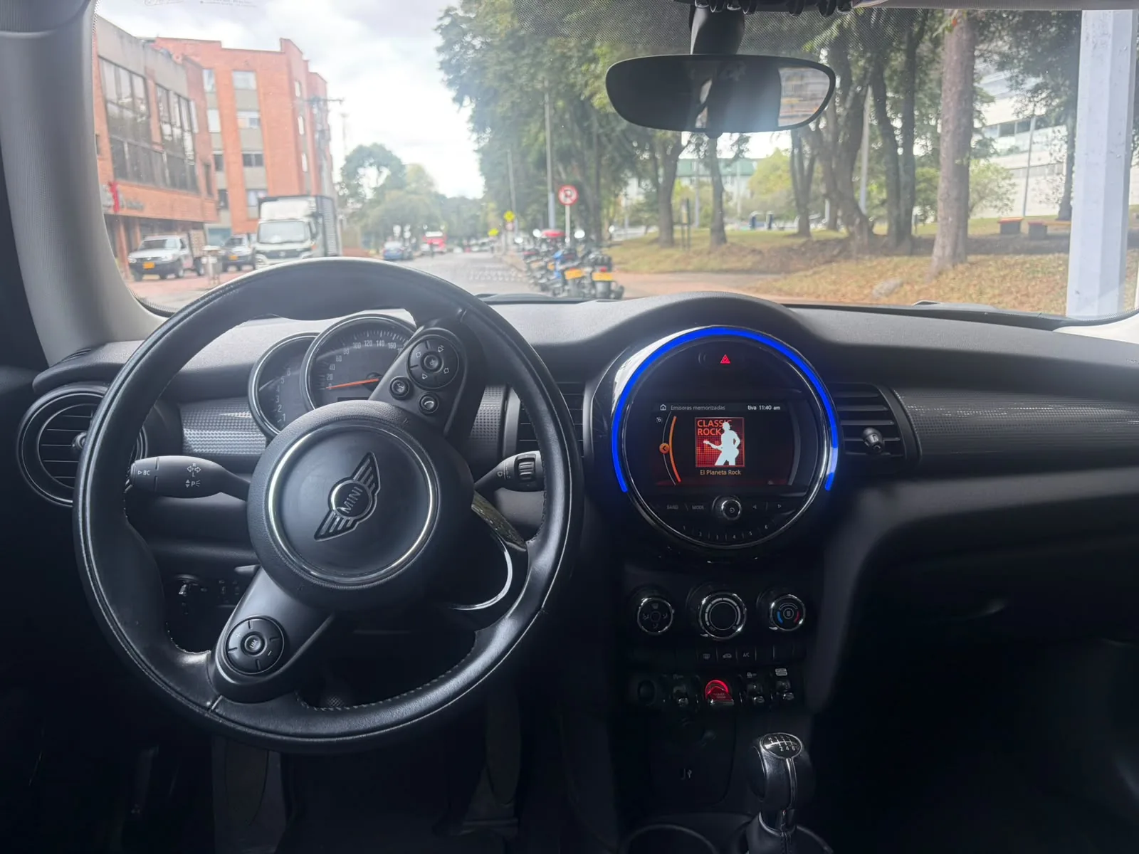 Hatchback Mini Cooper 2019 SALT 1.5L MT en Bogotá — foto 13