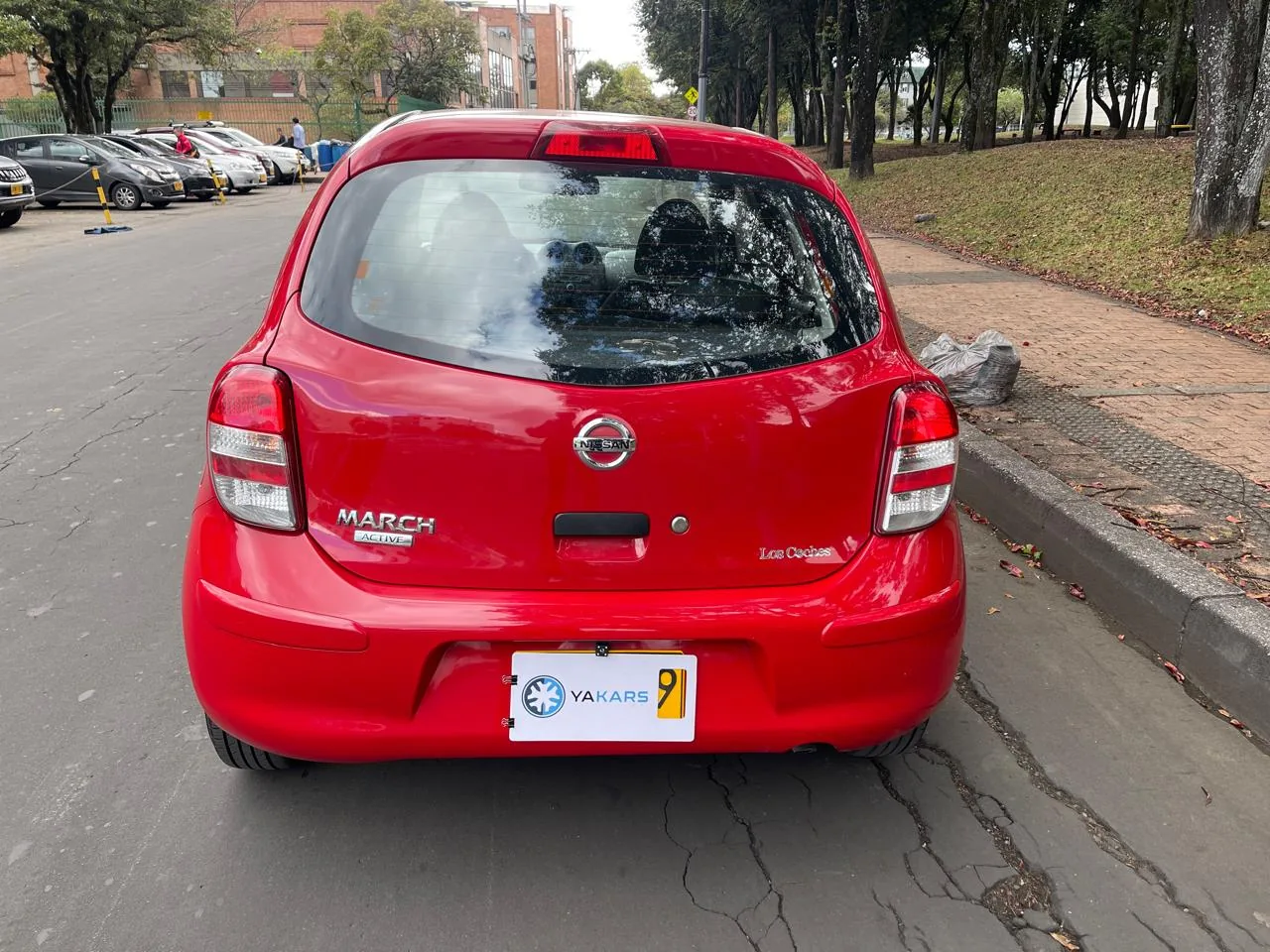 Hatchback Nissan March 2019 ADVANCE MT 1.6L en Bogotá — foto 9