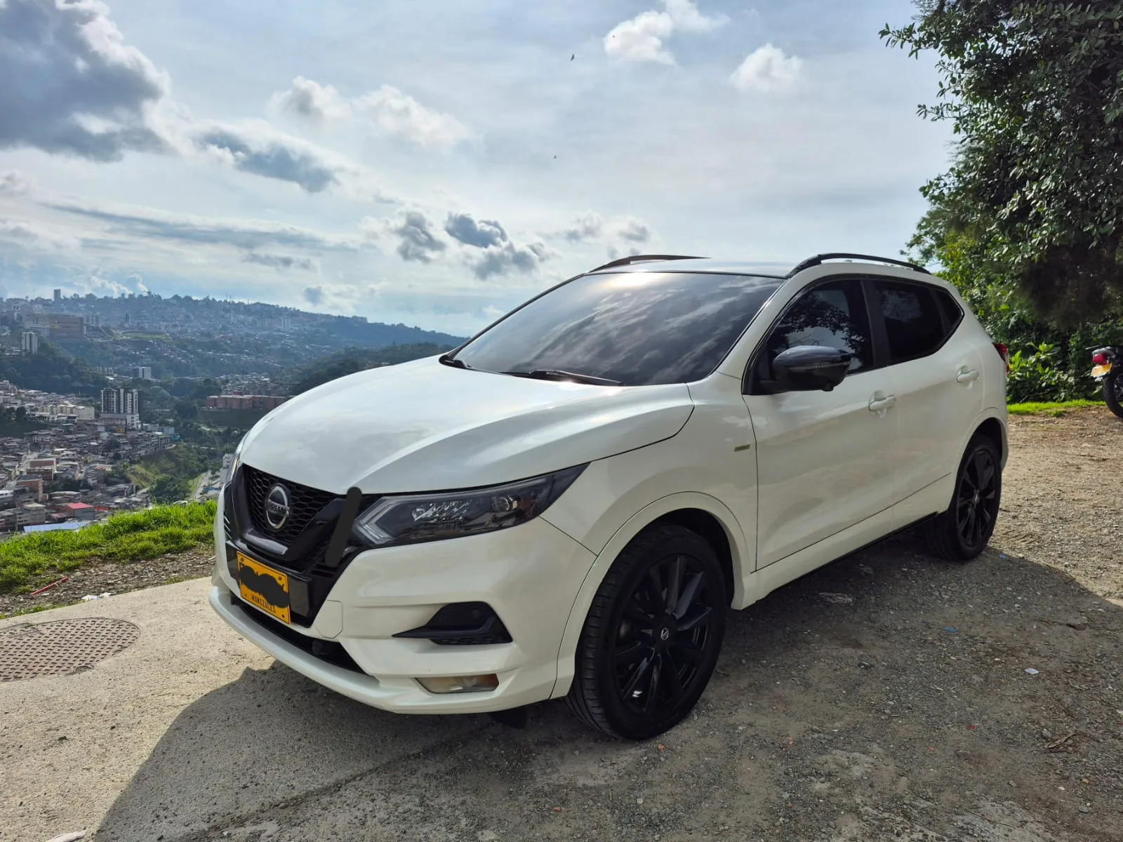 SUV Nissan Qashqai 2022 Midnight en Manizales — foto 3