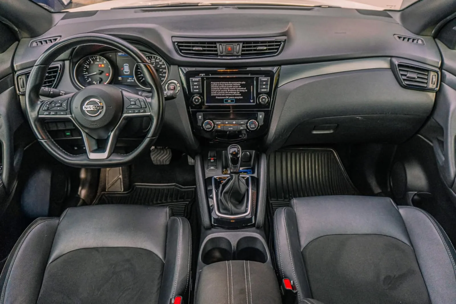 SUV Nissan Qashqai 2022 Midnight en Manizales — foto 4