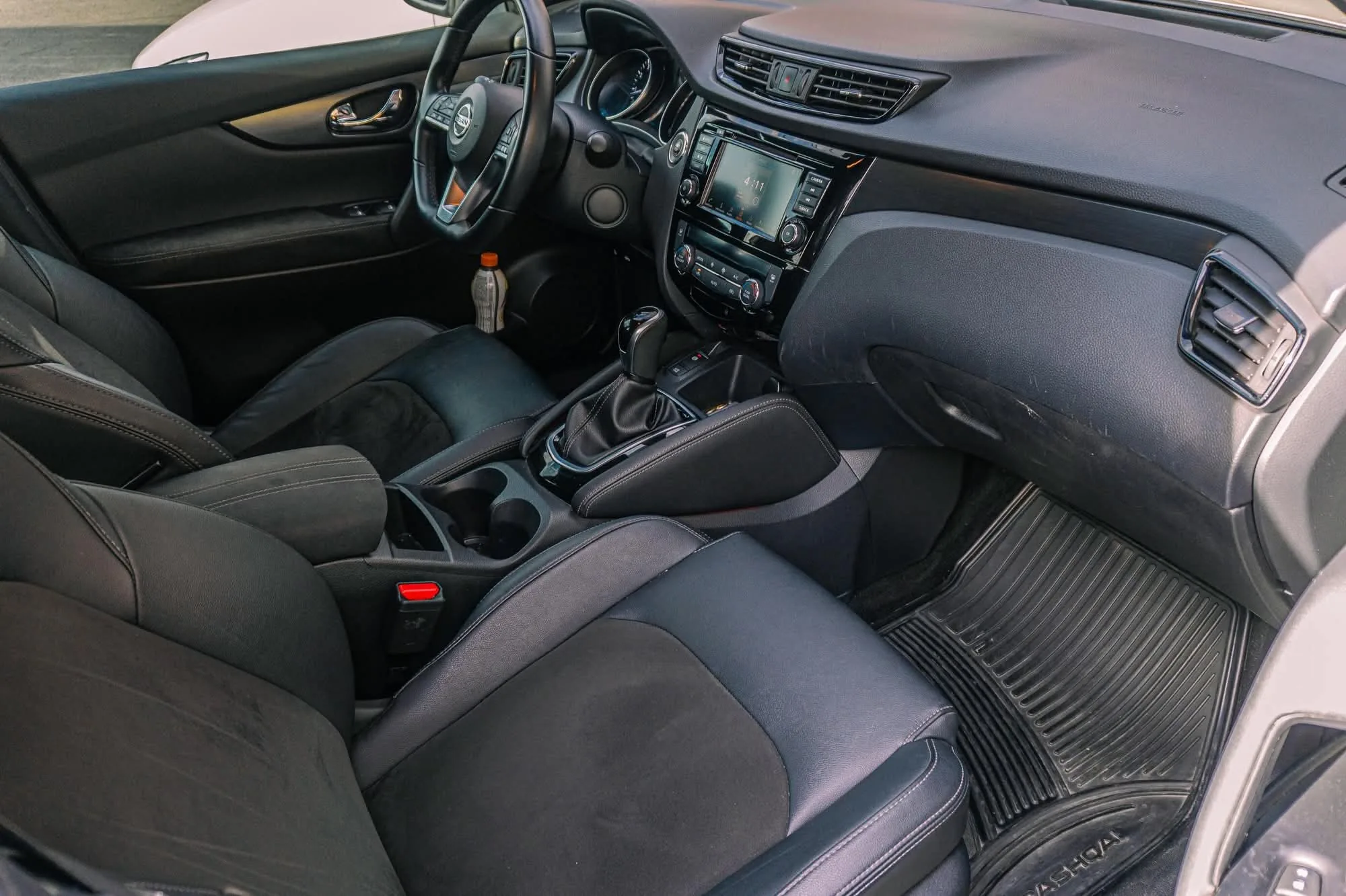 SUV Nissan Qashqai 2022 Midnight en Manizales — foto 7