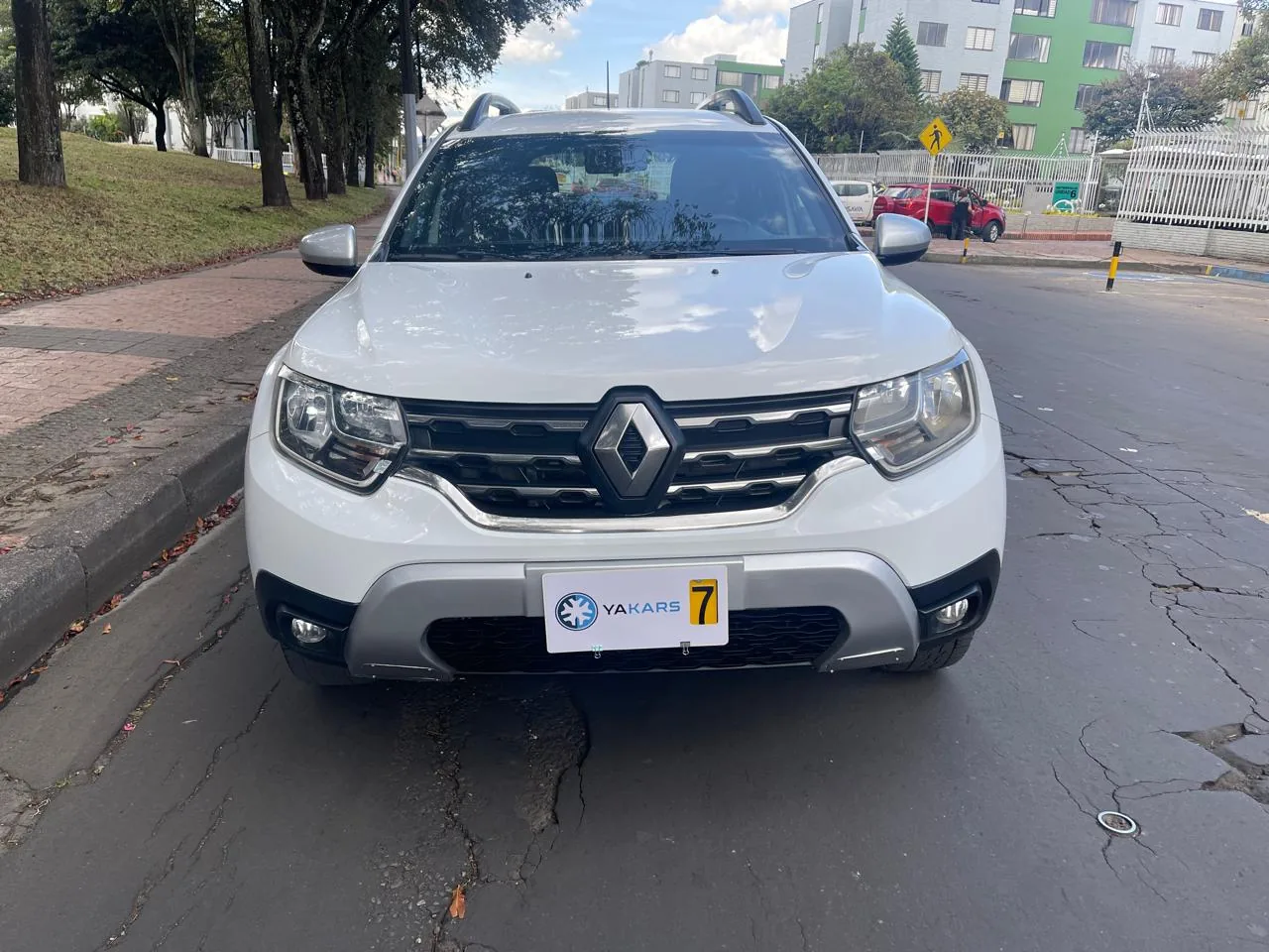 Camioneta Renault Duster 2024 ICONIC 1.3 TURBO MT en Bogotá — foto 2