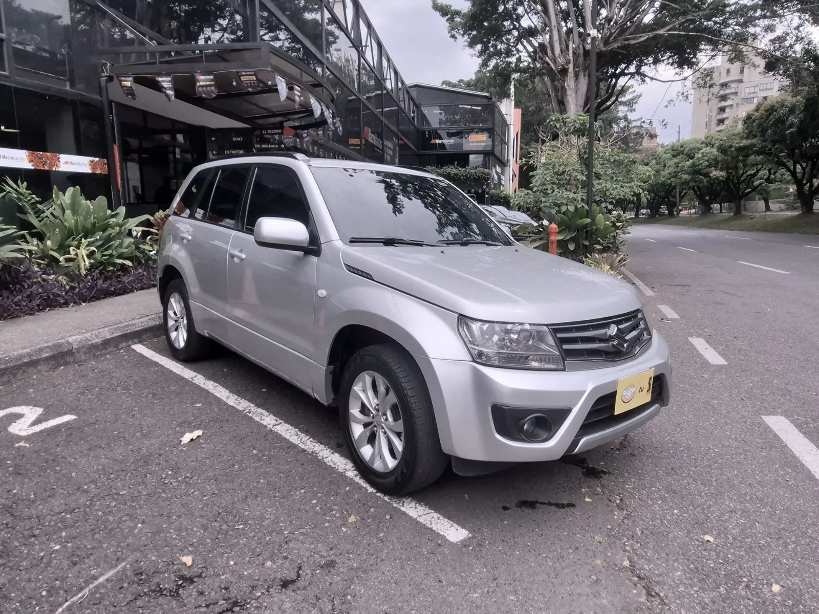 Sedán Suzuki Grand Vitara 2014 en Envigado