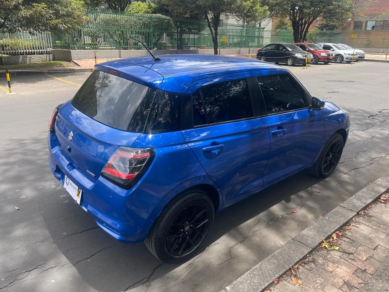 Hatchback Suzuki Swift 2025 HYBRID 1.2L AUTOMATICO FINANCIABLE en Bogotá — foto 10