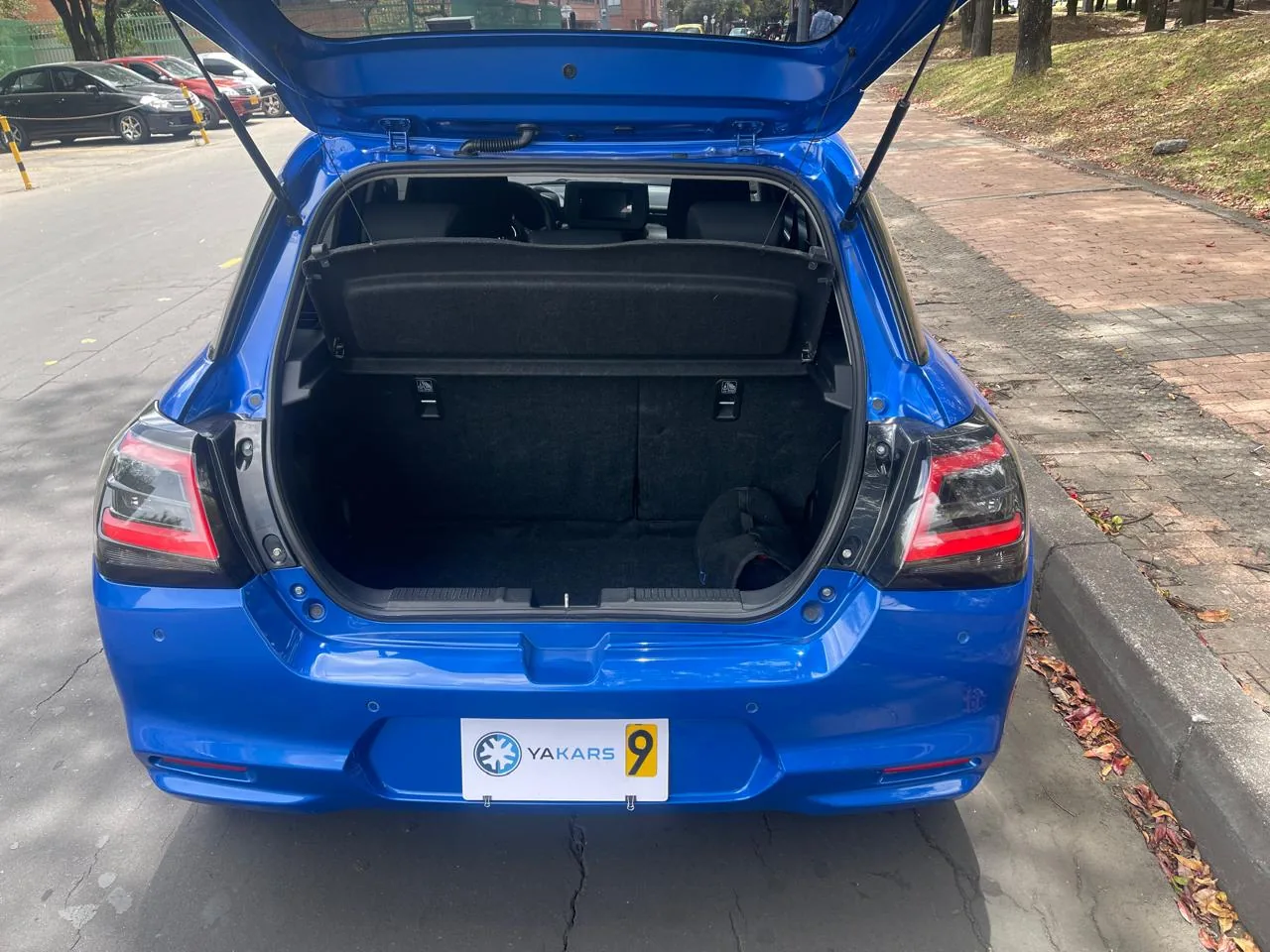 Hatchback Suzuki Swift 2025 HYBRID 1.2L AUTOMATICO FINANCIABLE en Bogotá — foto 9