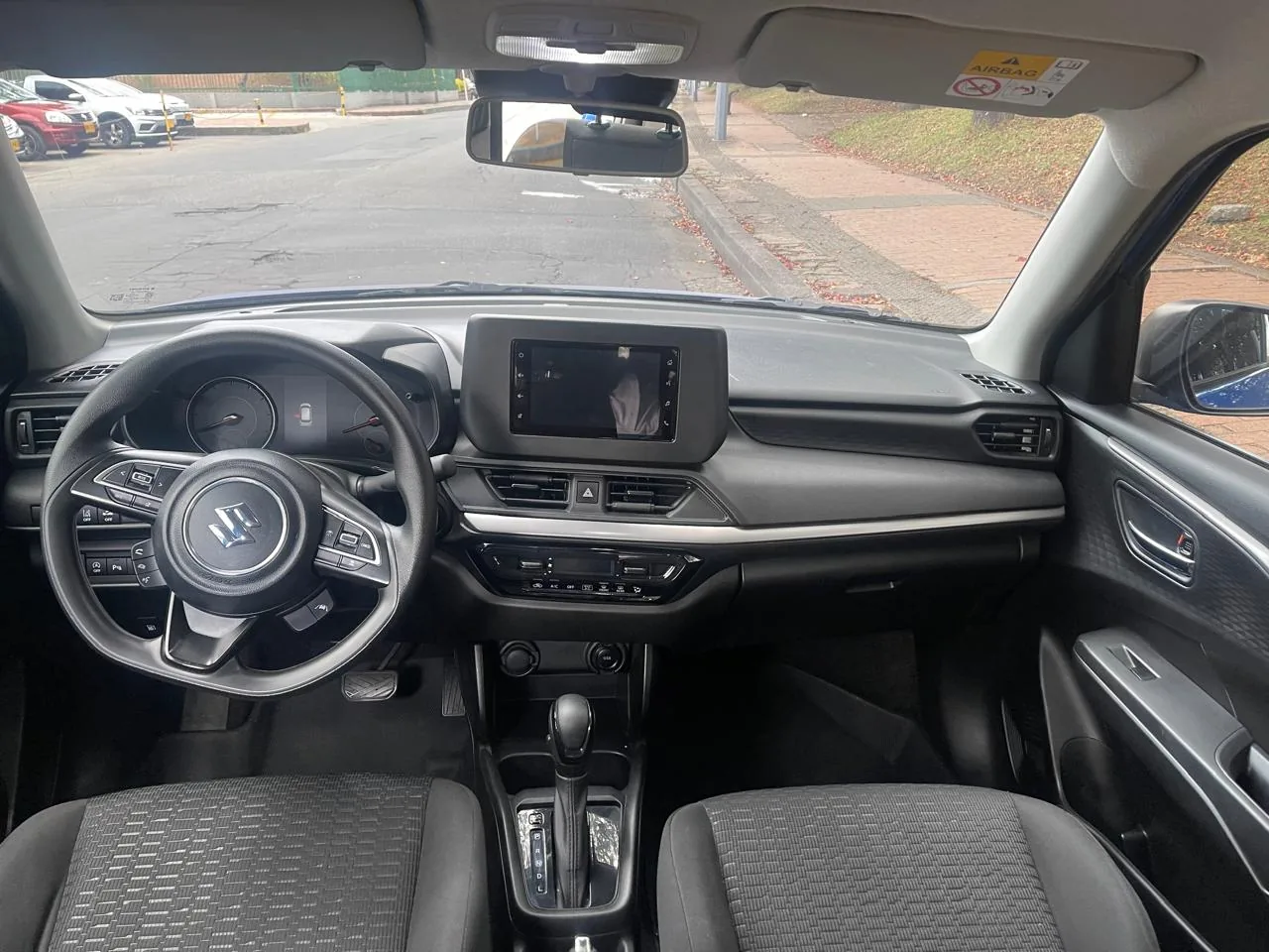 Hatchback Suzuki Swift 2025 HYBRID 1.2L AUTOMATICO FINANCIABLE en Bogotá — foto 14