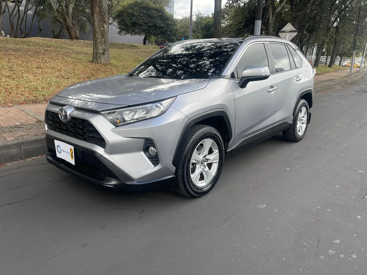 SUV Toyota RAV4 2020 2.0 AT 170HP 207NM FWD en Bogotá