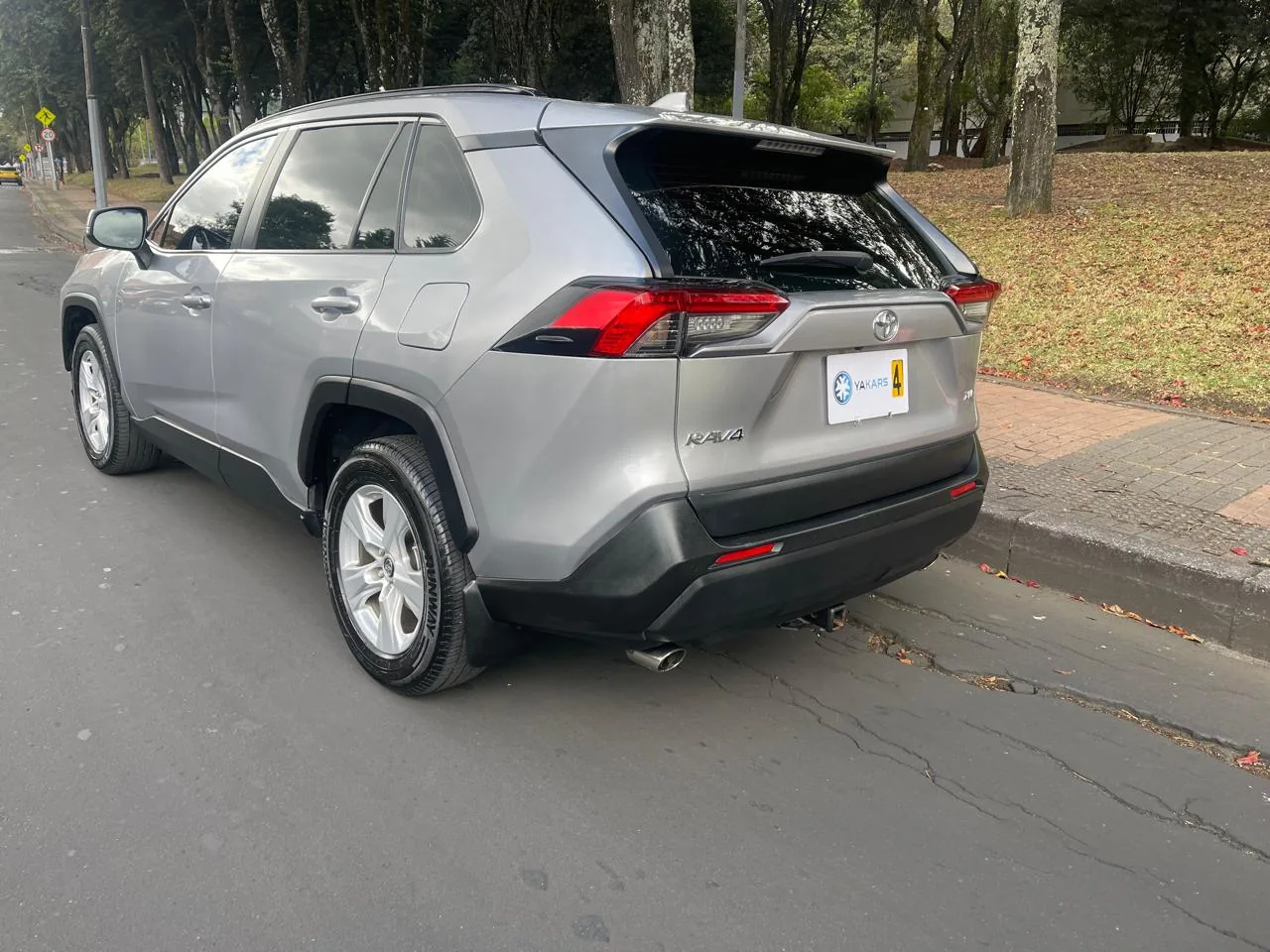 SUV Toyota RAV4 2020 2.0 AT 170HP 207NM FWD en Bogotá — foto 6
