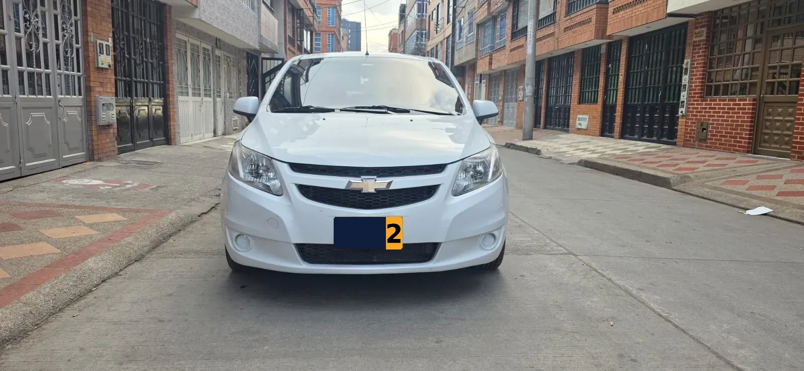 Sedán Chevrolet Sail 2013 LTZ en Bogotá — foto 3