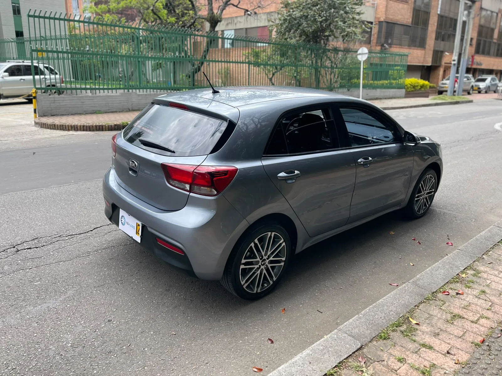 Kia Rio 2018 Vibrant en Bogotá — foto 10