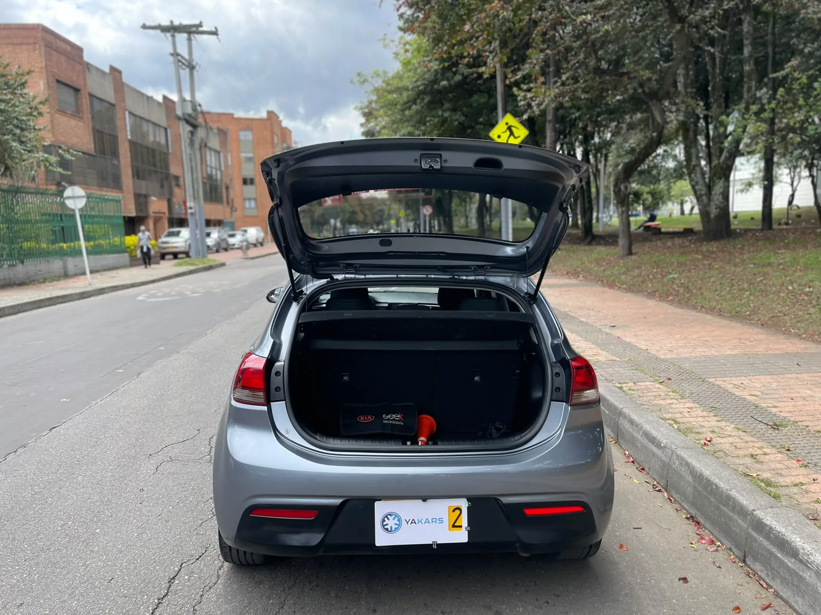 Kia Rio 2018 Vibrant en Bogotá — foto 9