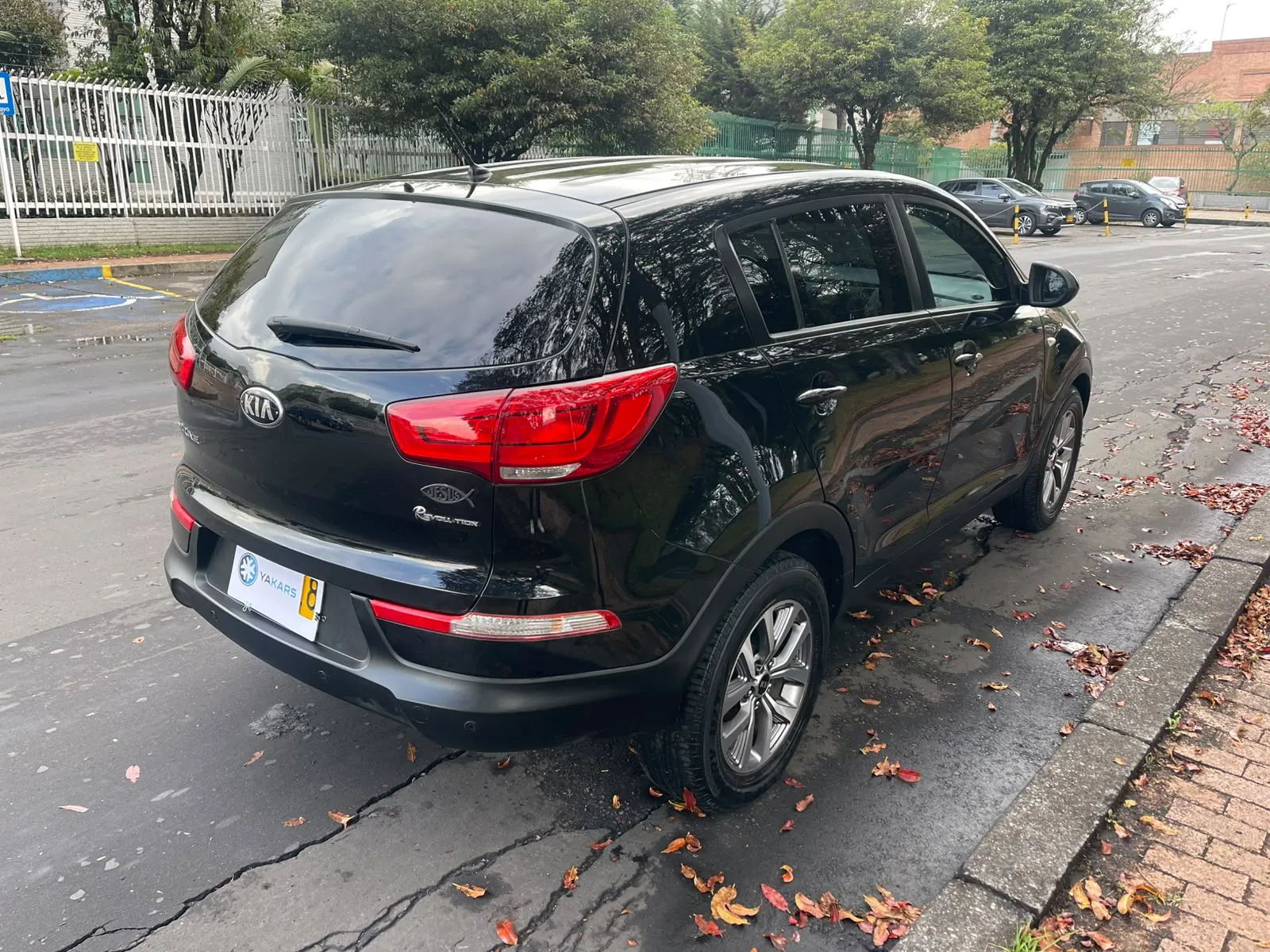 SUV Kia Sportage 2016 REVOLUTION 2.0L AT 4X2 en Bogotá — foto 11