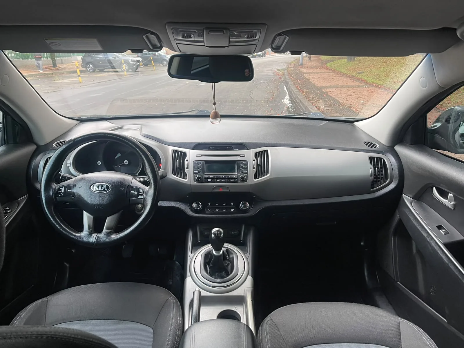 SUV Kia Sportage 2016 REVOLUTION 2.0L AT 4X2 en Bogotá — foto 13