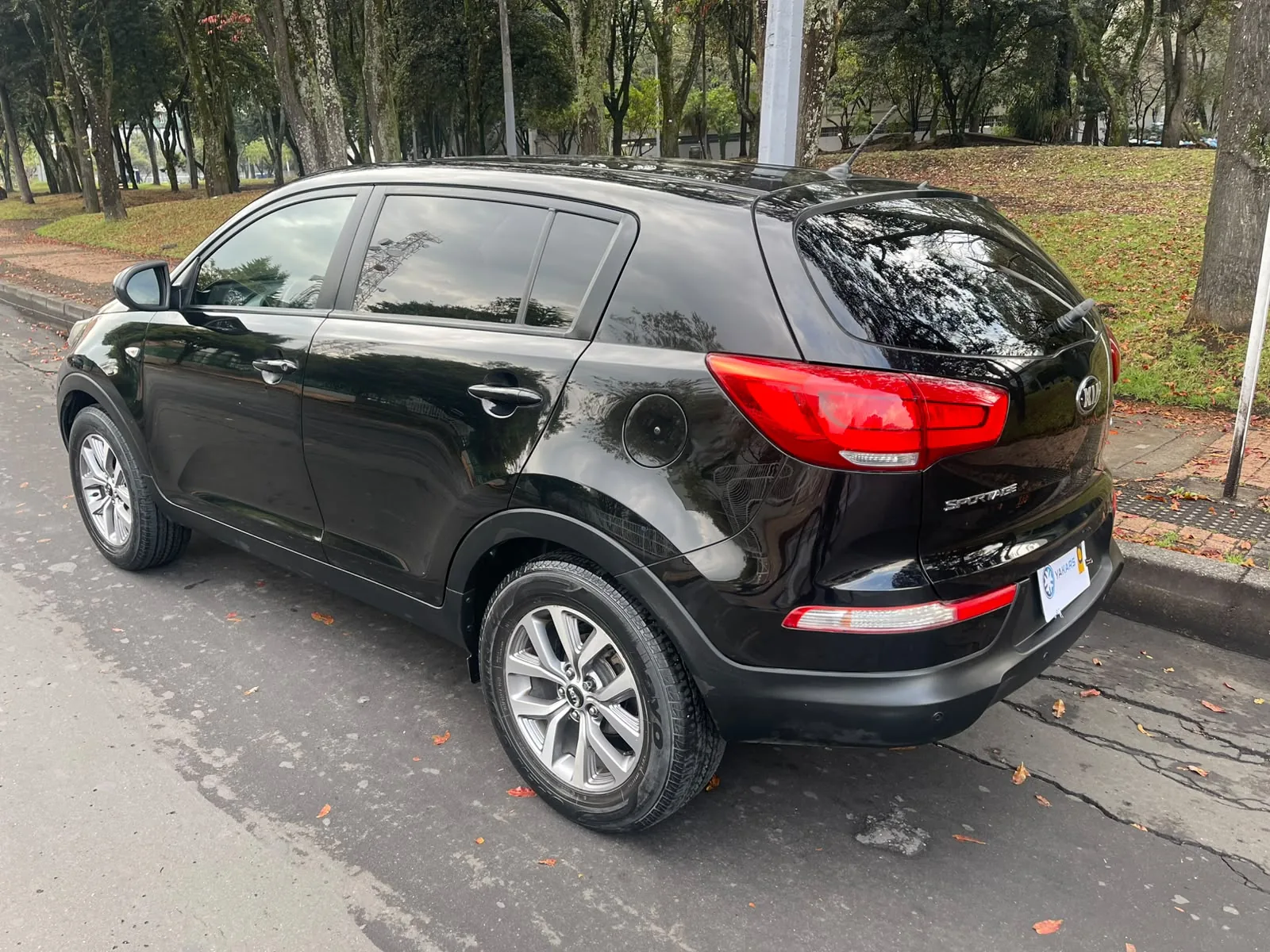 SUV Kia Sportage 2016 REVOLUTION 2.0L AT 4X2 en Bogotá — foto 8