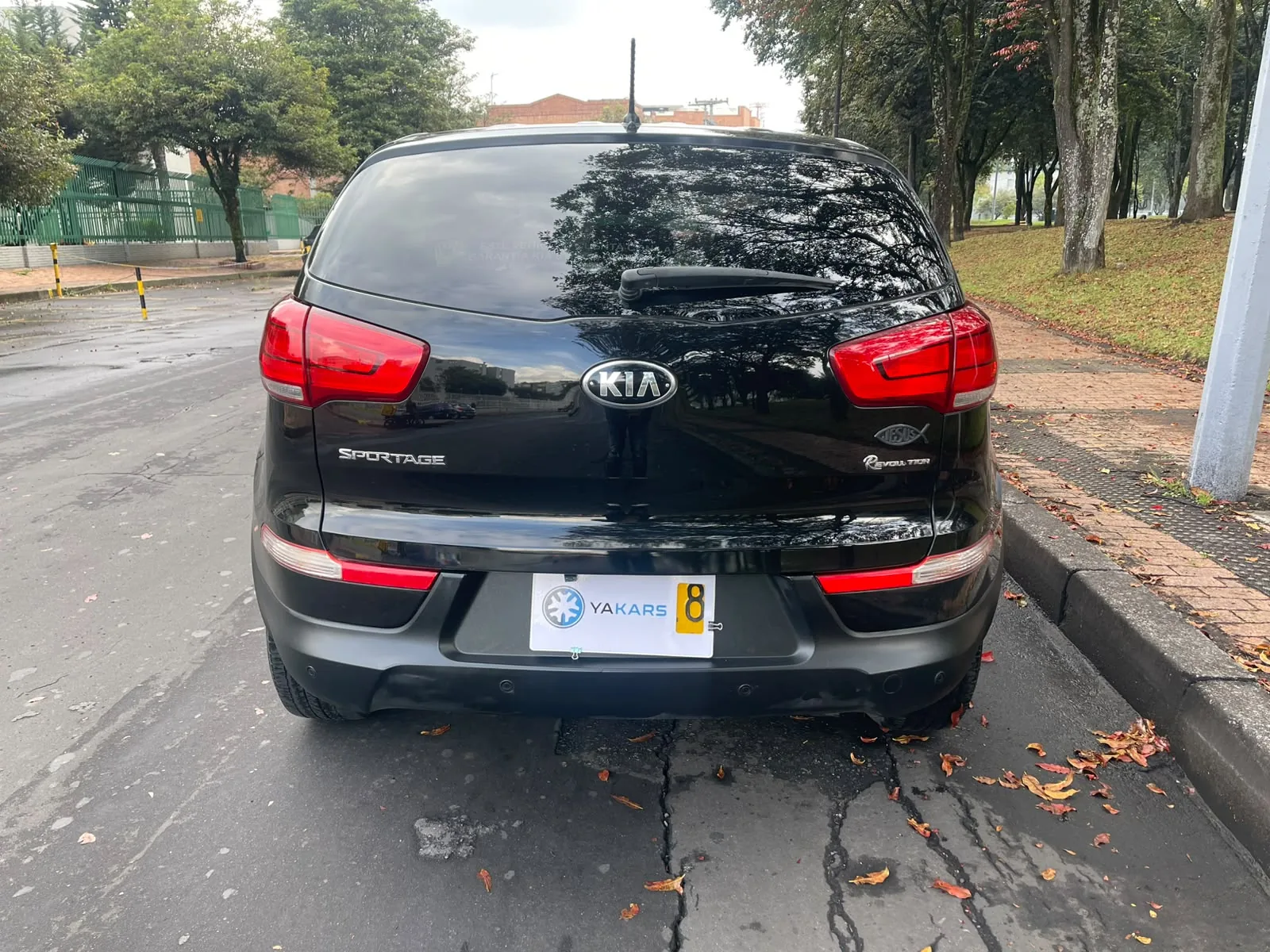 SUV Kia Sportage 2016 REVOLUTION 2.0L AT 4X2 en Bogotá — foto 9