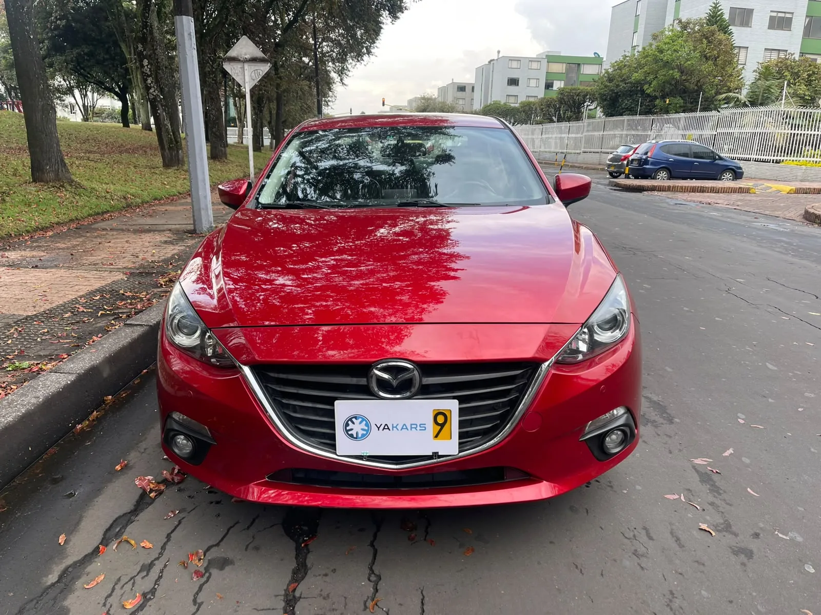 Sedán Mazda Mazda 3 2017 TOURING AT 2.0L SKYACTIV en Bogotá — foto 2
