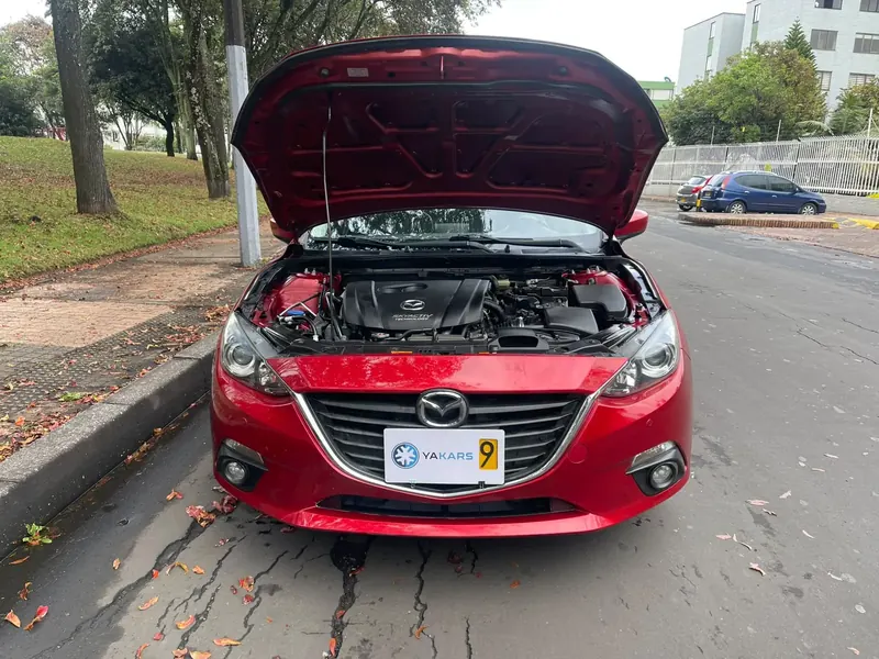 Mazda 3 2017 Touring Skyactiv con 85.000 km, transmisión automática — foto 3 de 14