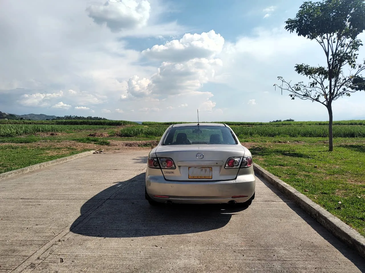 Sedán Mazda Mazda 6 2006 6S3NA6 en Cali — foto 5