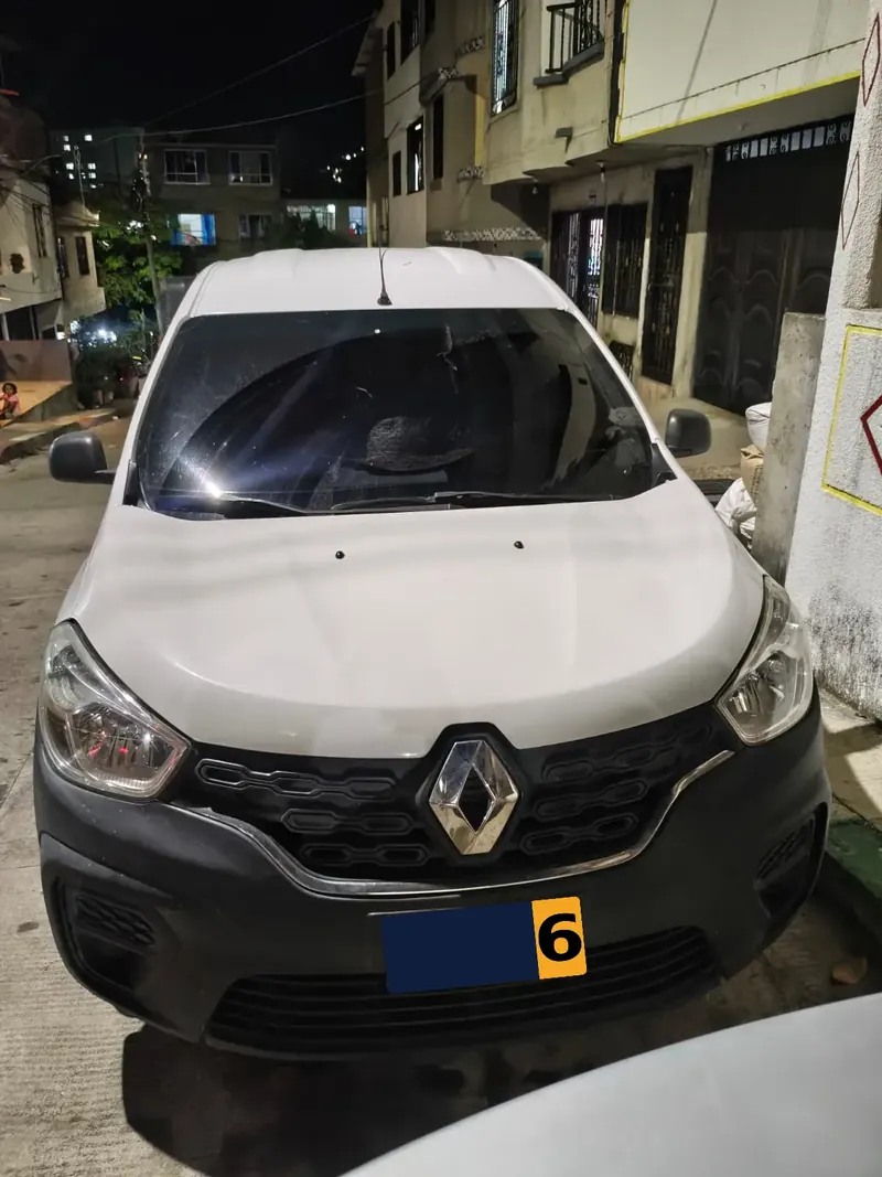 Renault Kangoo 2021 Confort en venta en Girón