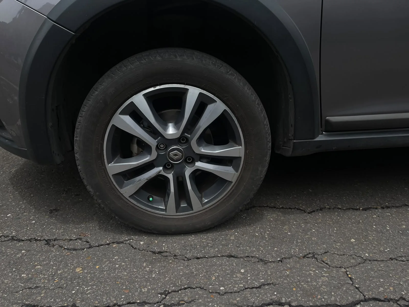 Sedán Renault Logan 2020 INTENS 1.6L AT en Bogotá — foto 11