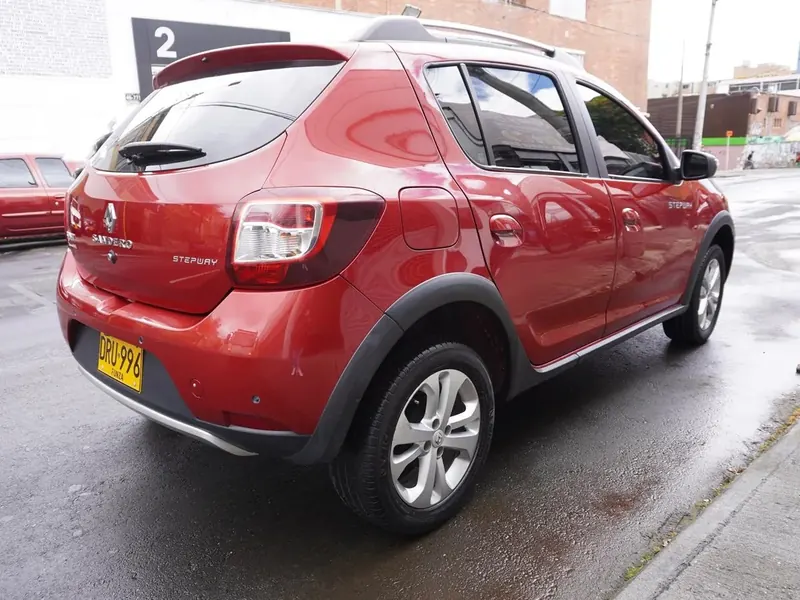 Renault Stepway 2018 en Bogotá — foto 5 de 8