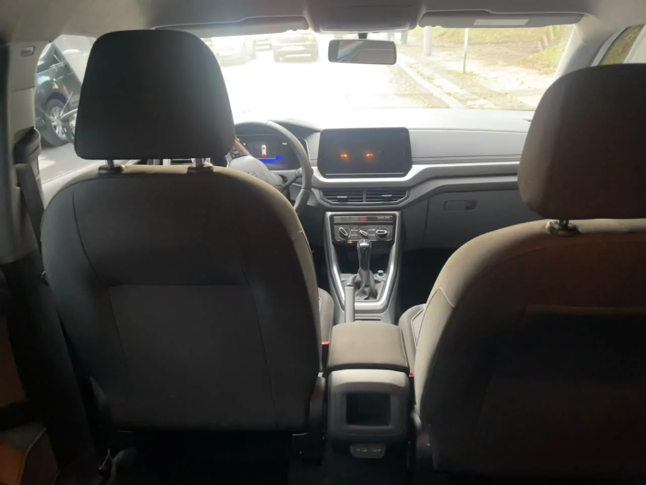 SUV Volkswagen T-Cross 2025 1.0 TURBO TRENDLINE AT en Bogotá — foto 10