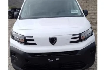 3 Pasajeros. Modelo 2026